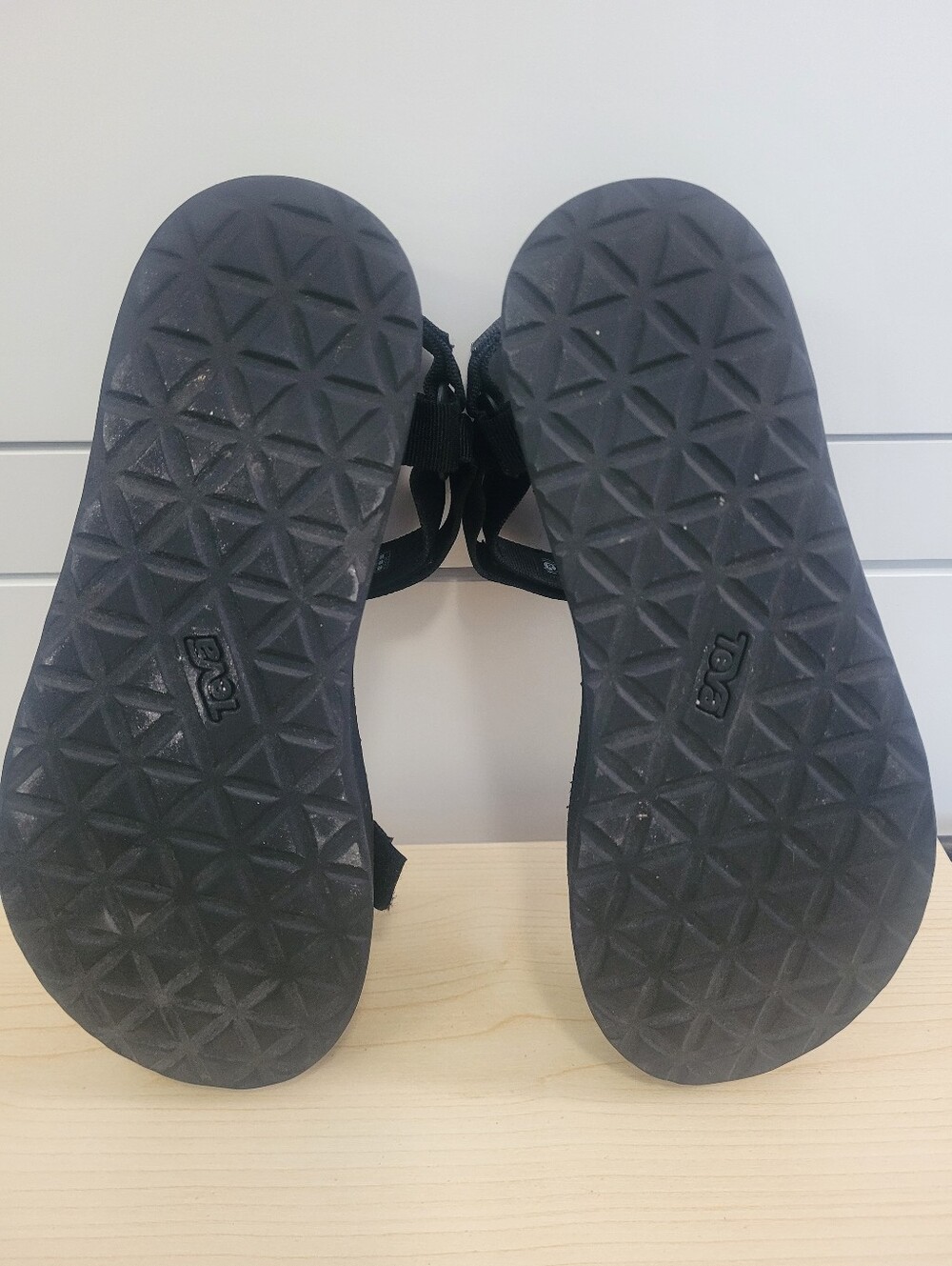 Teva Flatform Platform Sandals - Picture 7 of 7